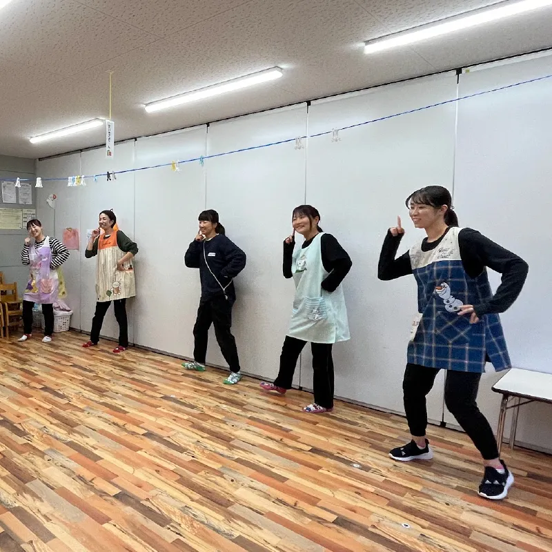 れいんぼーすてーじ